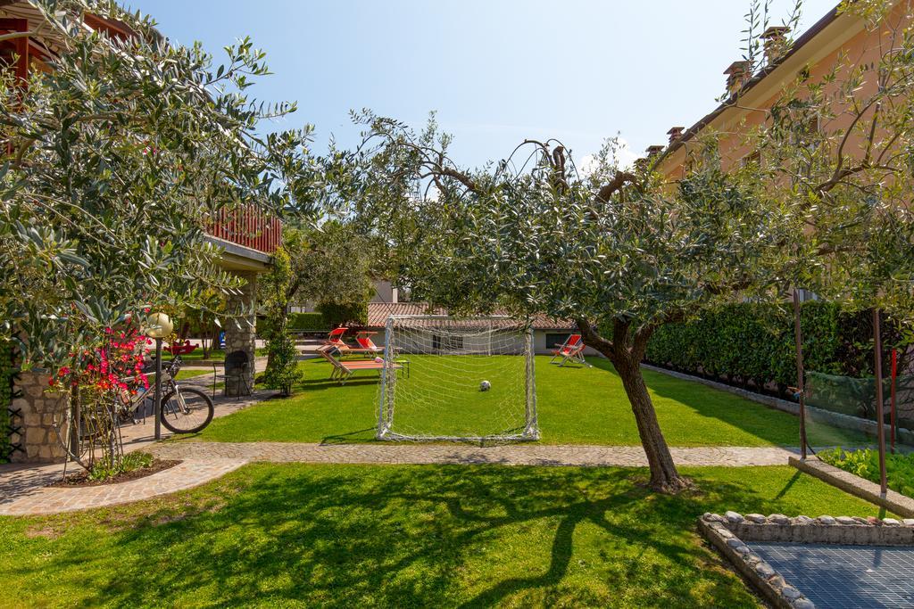 Villa Mariarosa Apartments Tignale Exterior foto